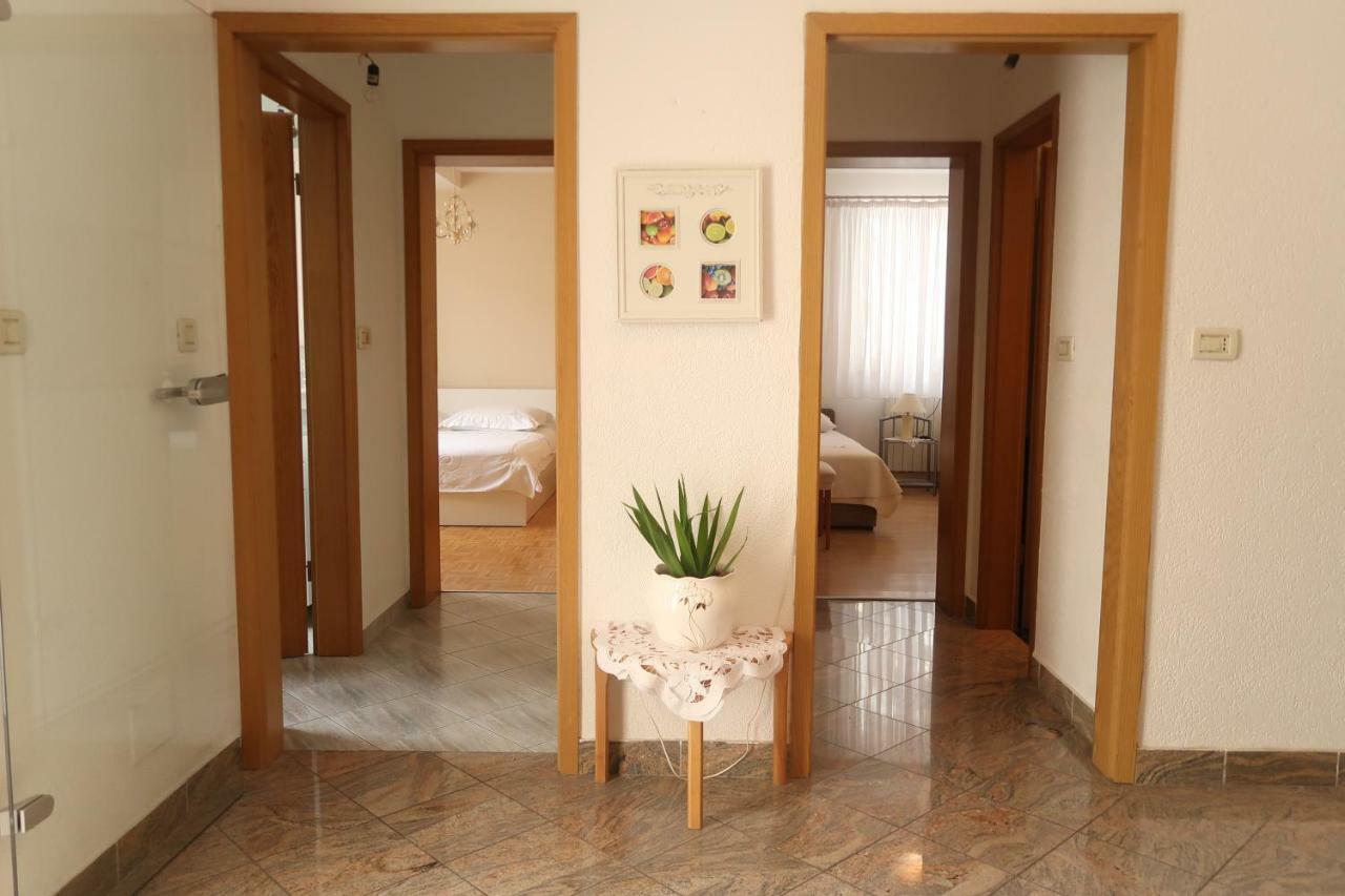 Apartment Casa Podstrana Zewnętrze zdjęcie